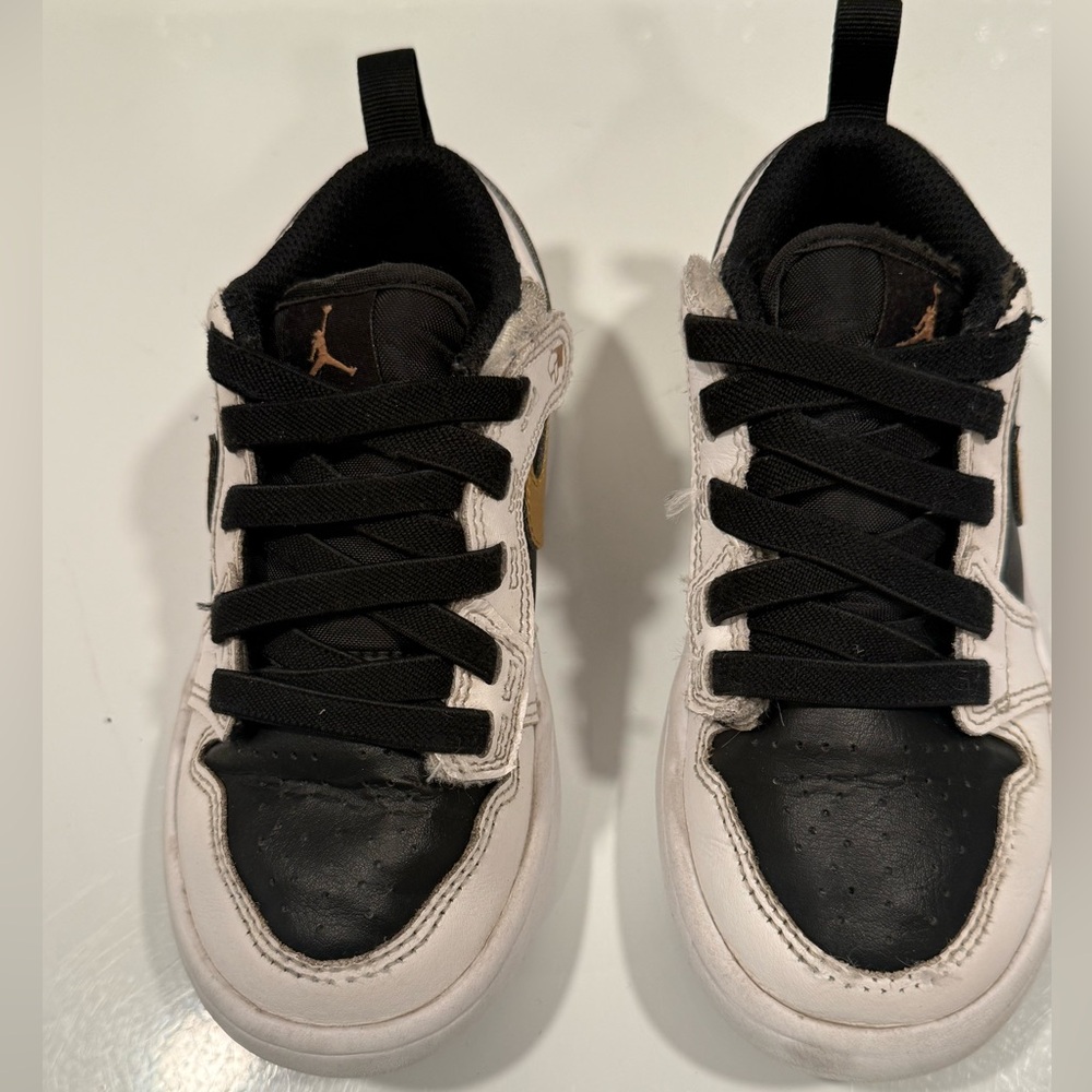 Jordan Kids Sneakers Black and White